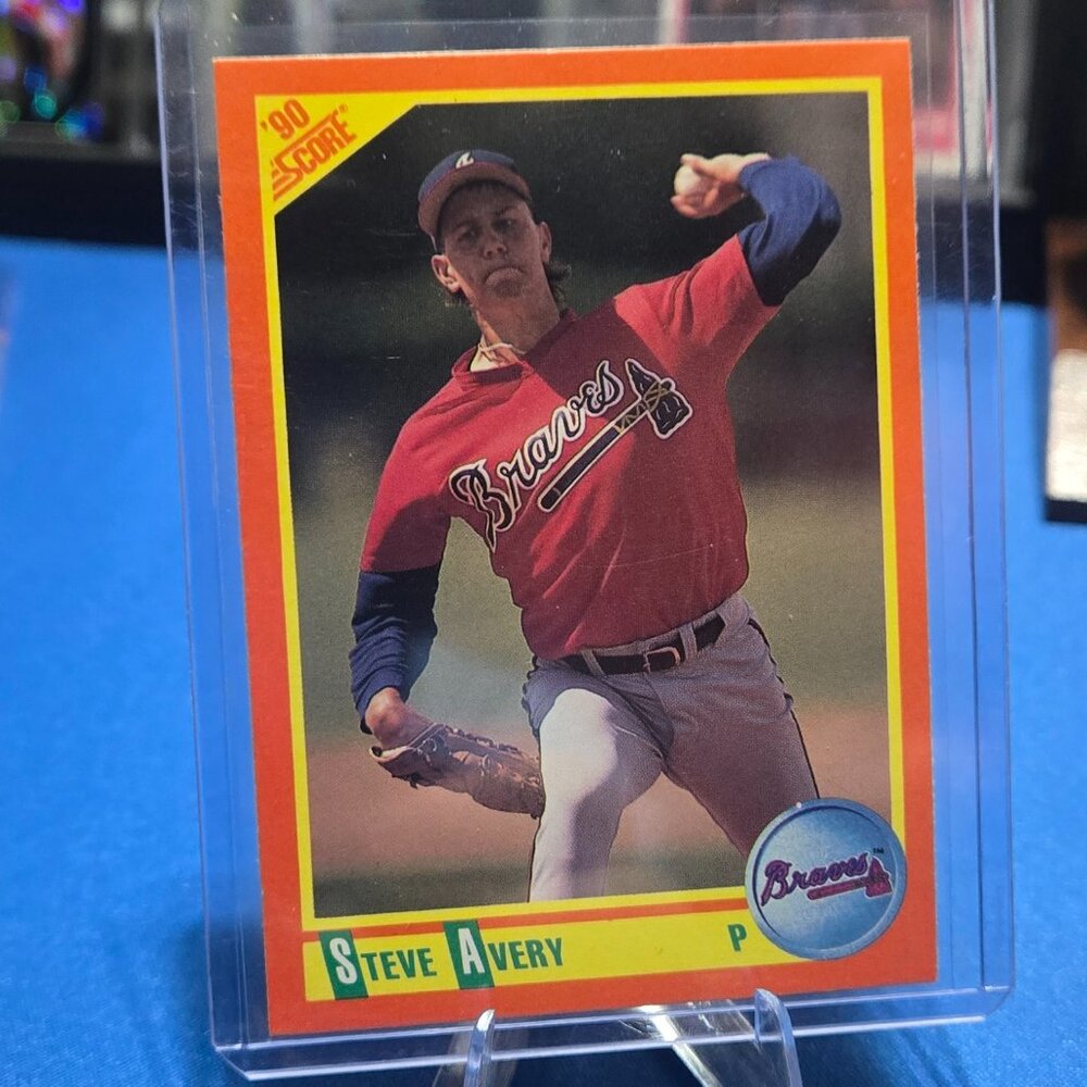 1990 Score Rookie & Traded #109T Steve Avery (RC)